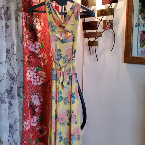 boohoo hawaiian dress